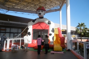 こども縁日&ふわふわドーム開催!!